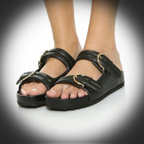 Ferragamo ‘Moro’ Lizard Embossed Leather Sandal. Size 8 - Picture 2 of 12